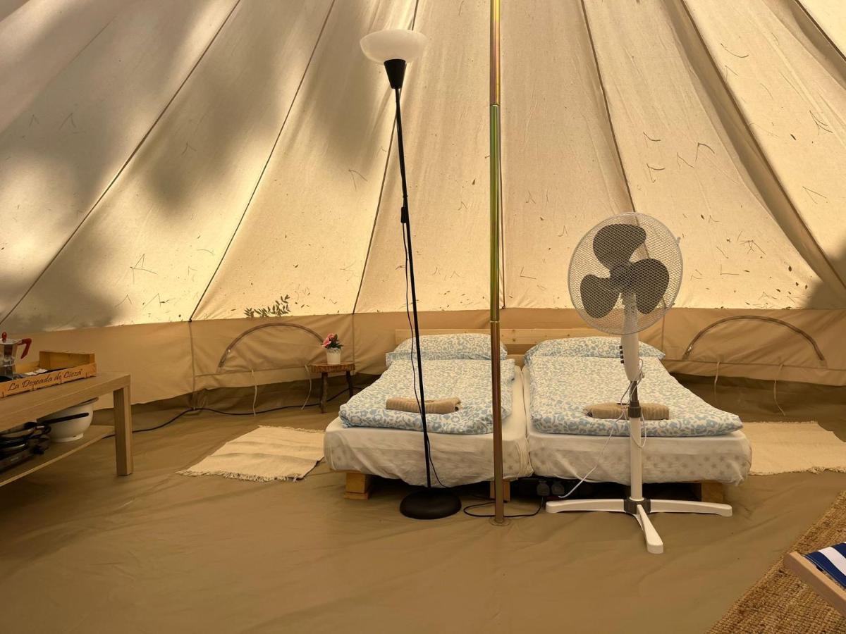 Tenda