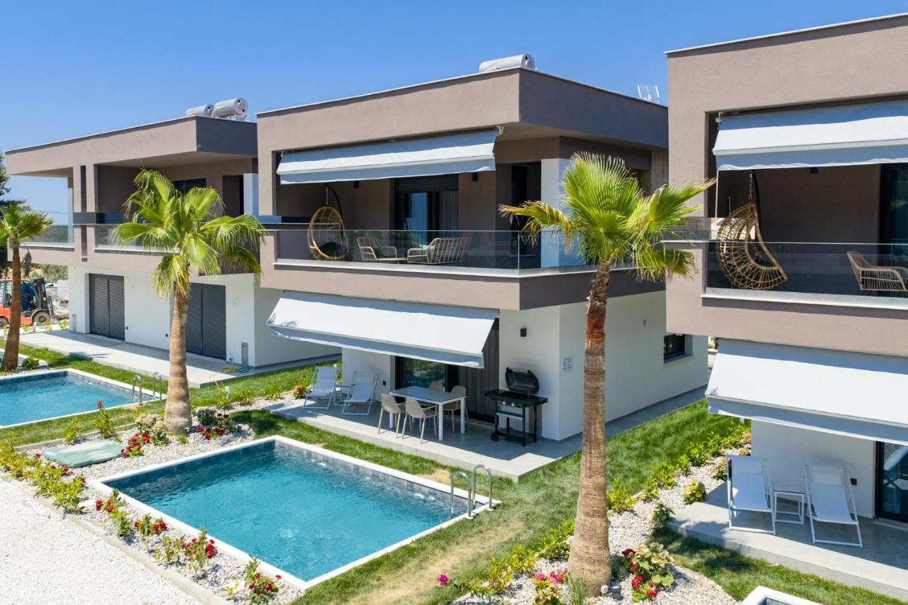 Emerald Island Residential Complex - B&B Skála Rachoníou