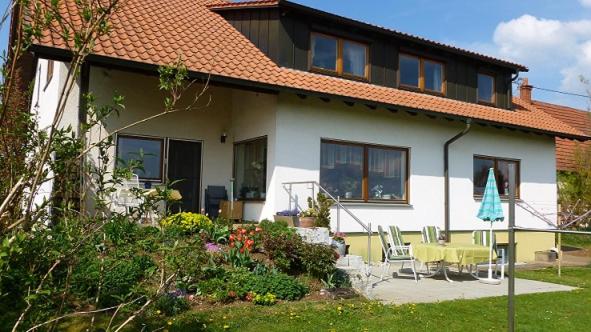 Ferienwohnung Groß - Bed and Breakfast Laichingen