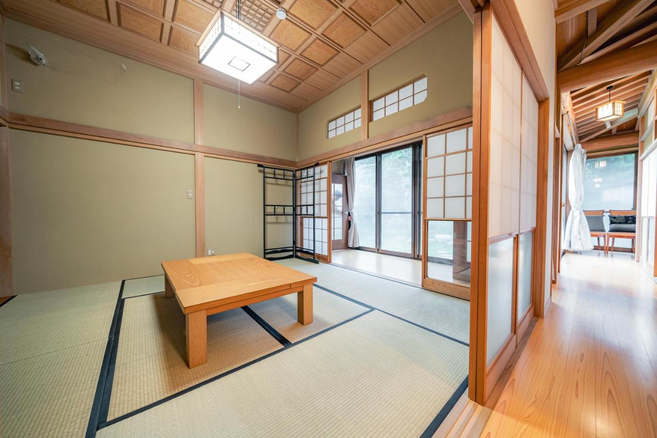 庭杜の宿 Kanaya - Ferienwohnung Futtsu