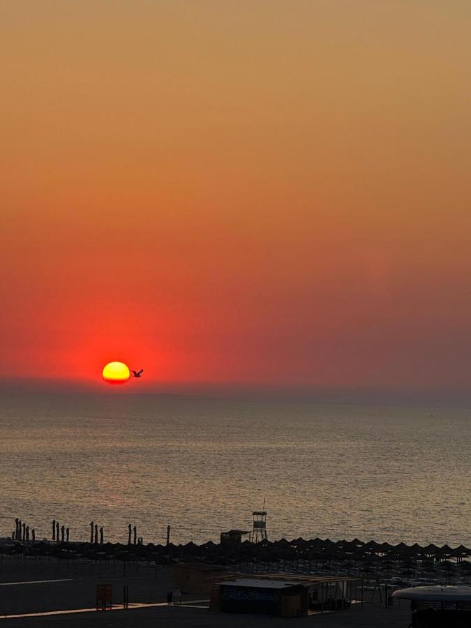 ELIZ Luxury Residence - Bed and Breakfast Mamaia