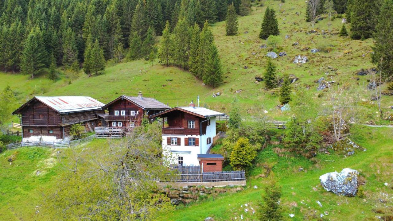 Almliesl HUET-671 - B&B