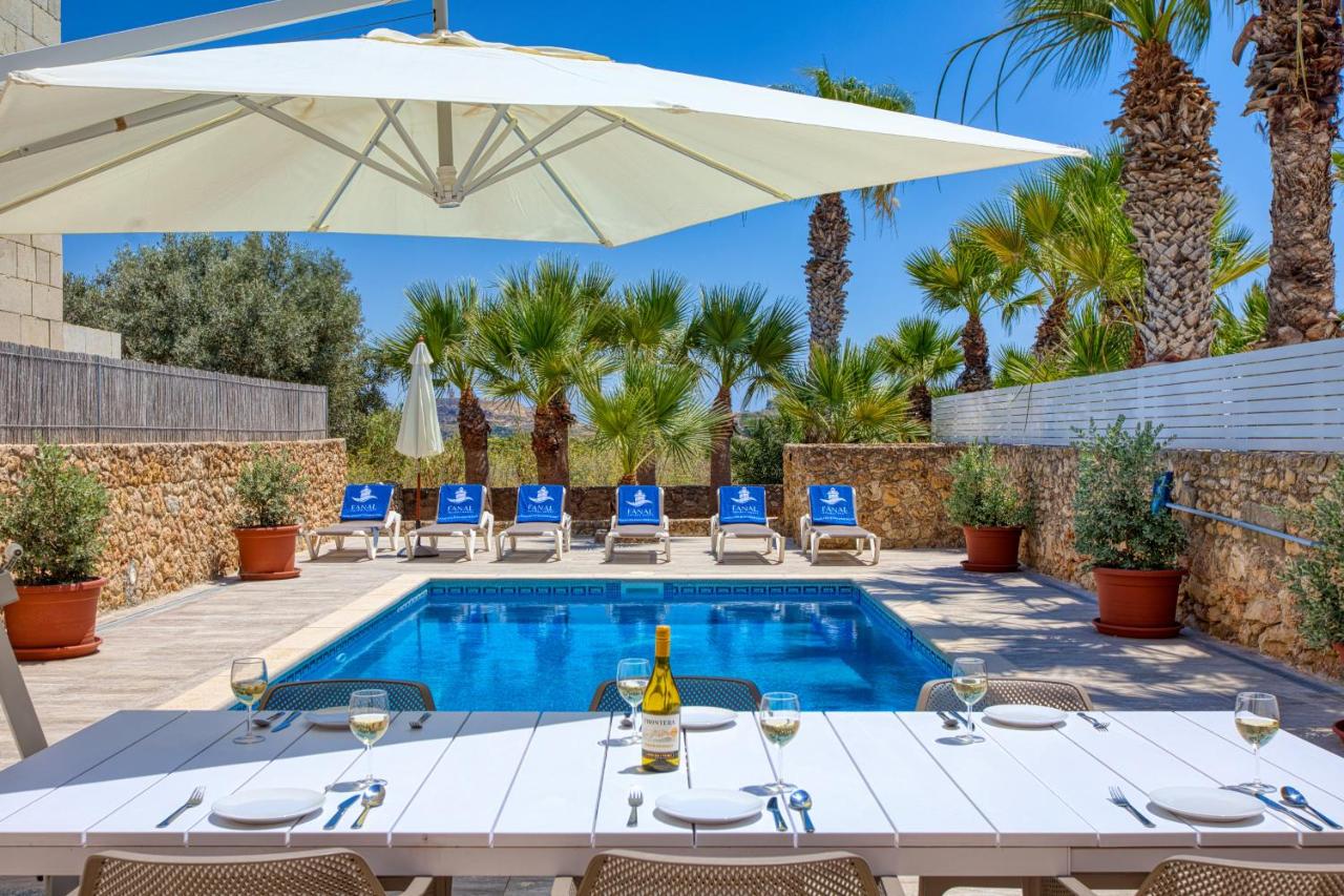 Karmnu Holiday Farmhouse - Ferienwohnung Għasri