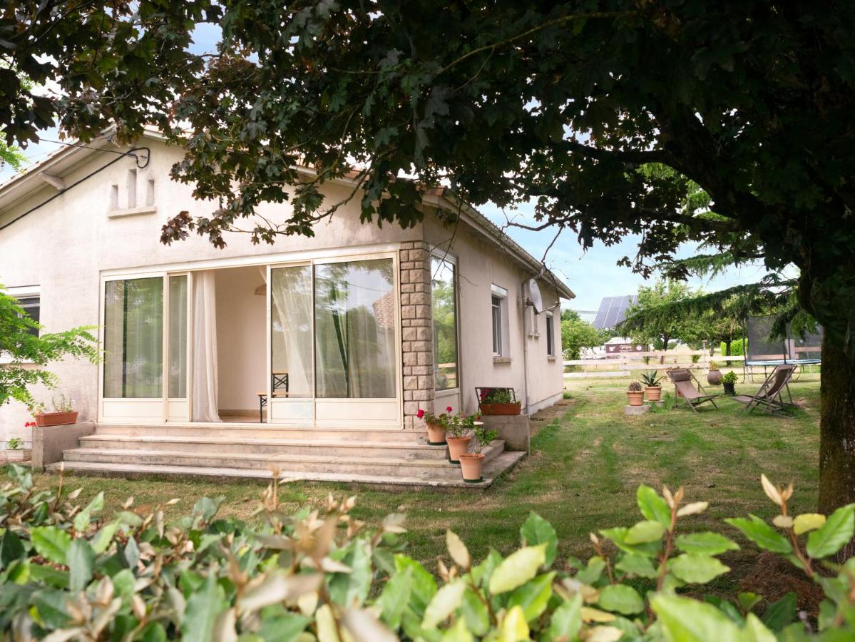 Gîte Demilenise - Villemain - B&B