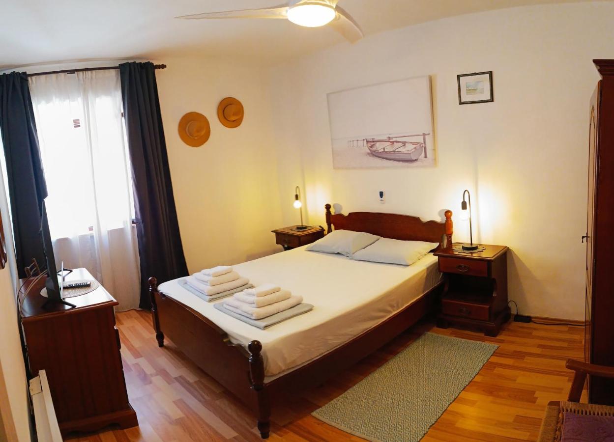 House Festini Madona - Ferienwohnung Pag