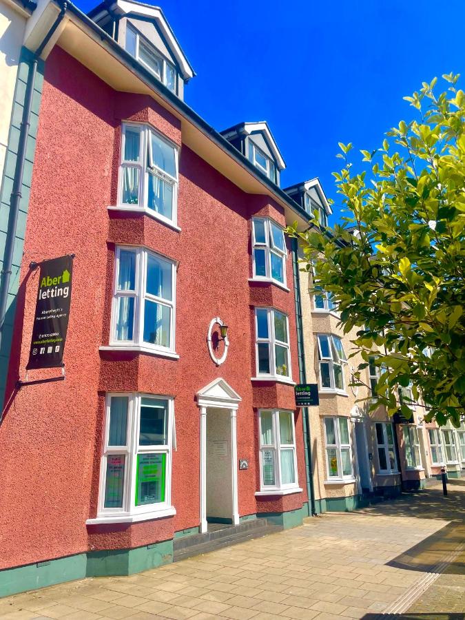 Aberystwyth Central 2 Bedroom Apartment F6 - B&B