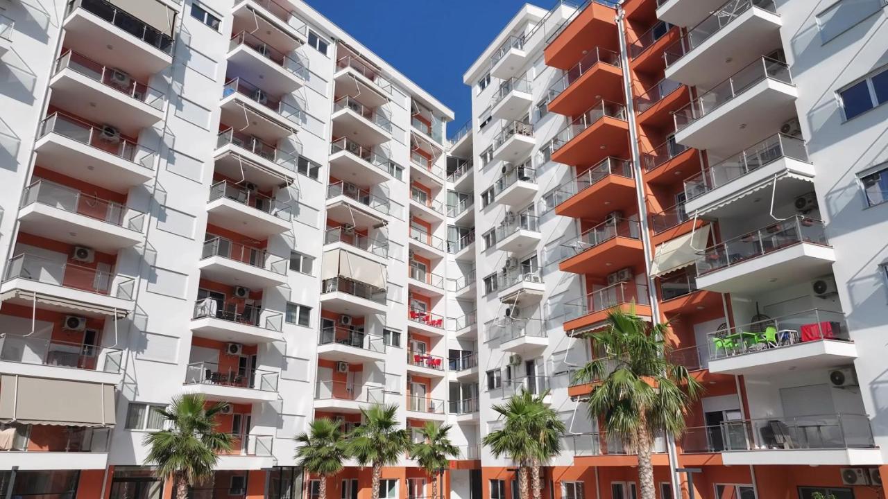 Hermanos Apartments - B&B Shëngjin