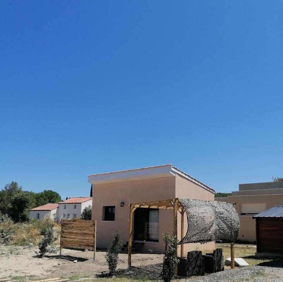 Gite neuf avec accès sauna, bain a remous et piscine - B&B