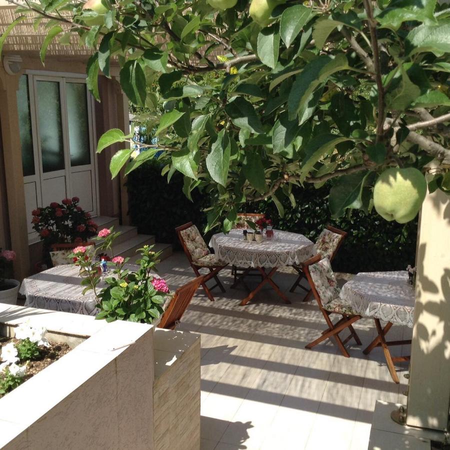 Villa Alla Bed and Breakfast - B&B