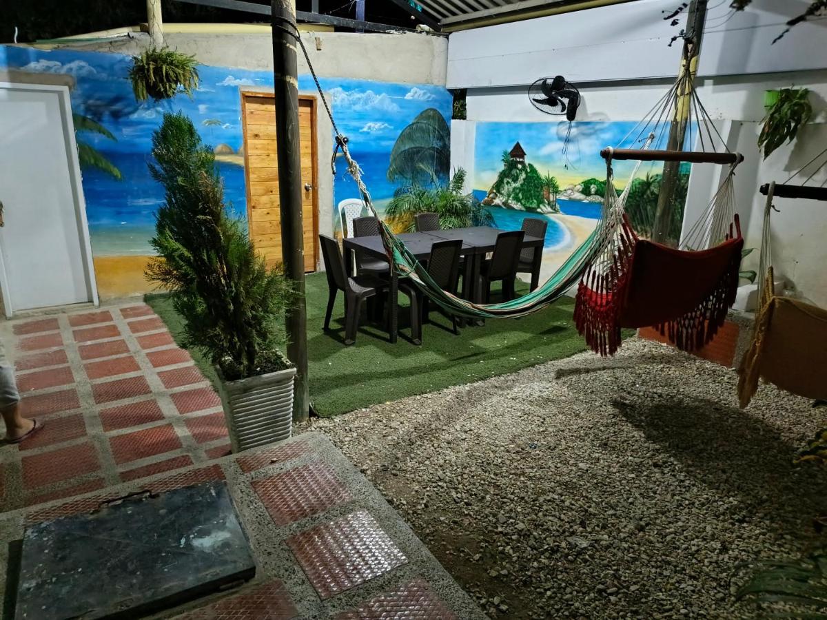 Casa alojamiento las acacias - B&B Santa Marta