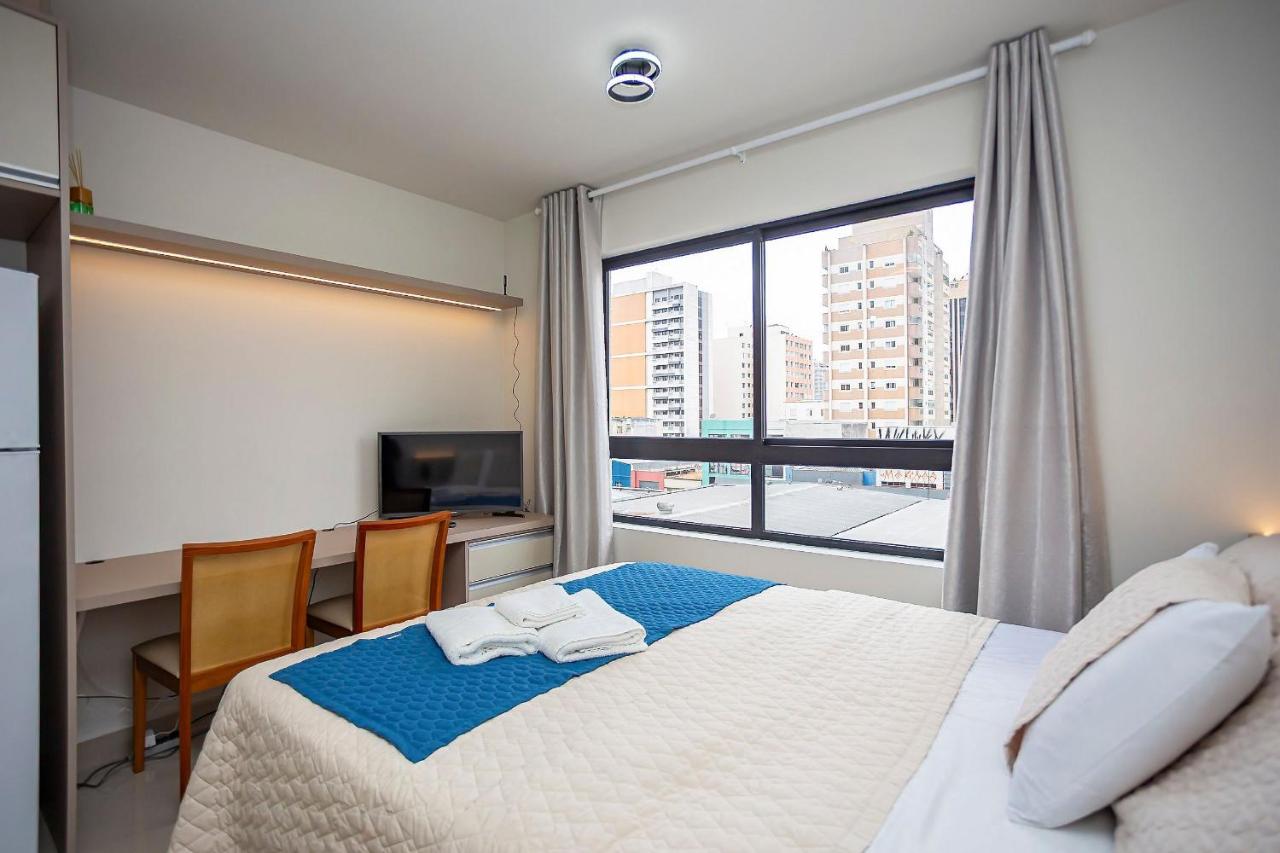 MUV proximo ao shopping - B&B Curitiba