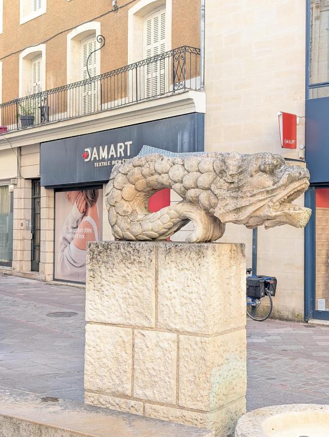 Le Porchaire - Appart 2ch - Elégant Spacieux et Calme au centre ville de Poitiers - Futuroscope à 20 min - Ferienwohnung Poitiers