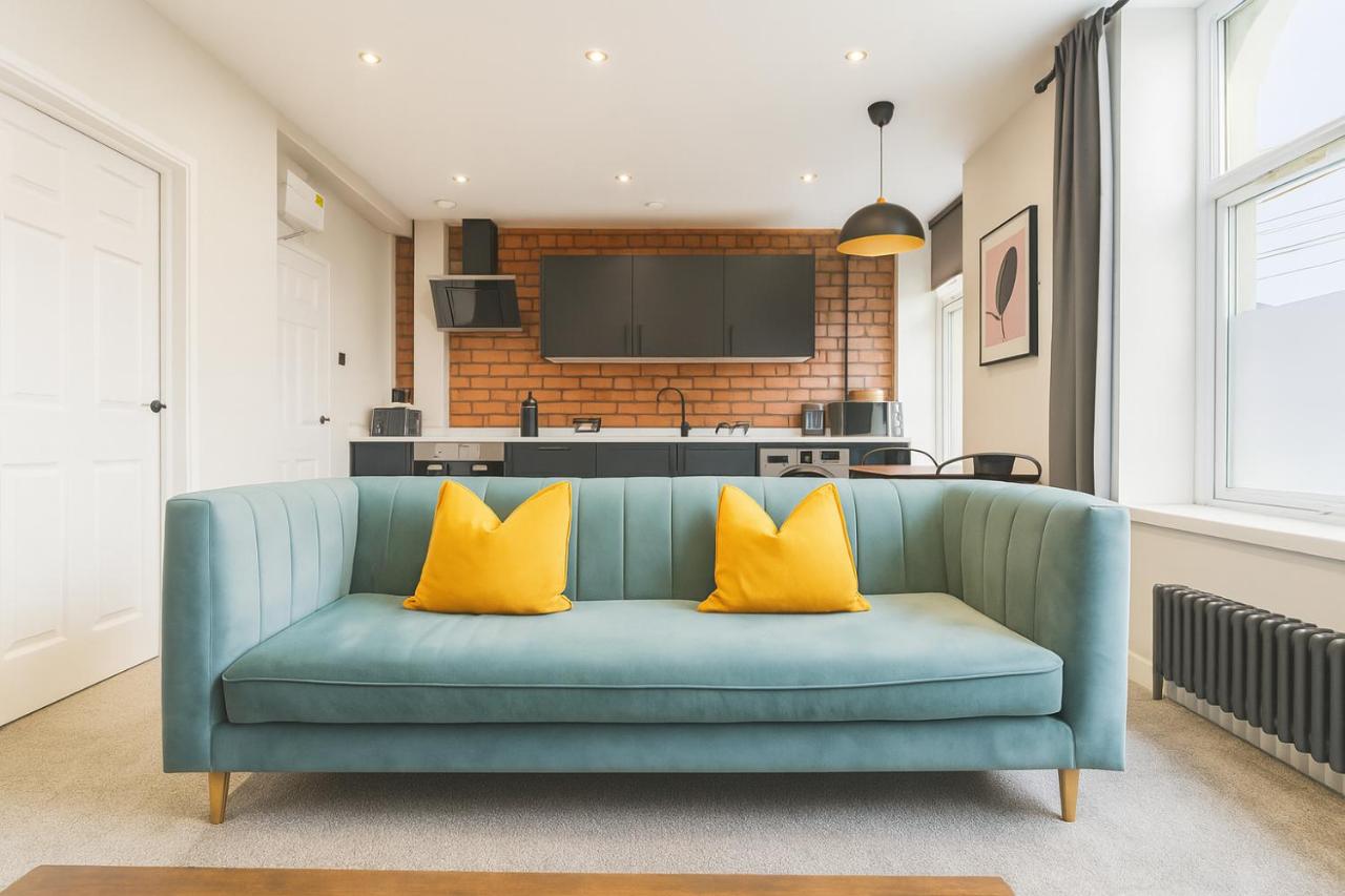 Stylish central apartment for 2 people free parking - B&B Cardiff