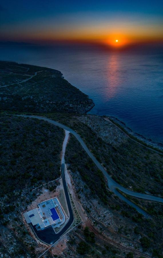 Villa Aristi Zakynthos - B&B Agios Nikolaos