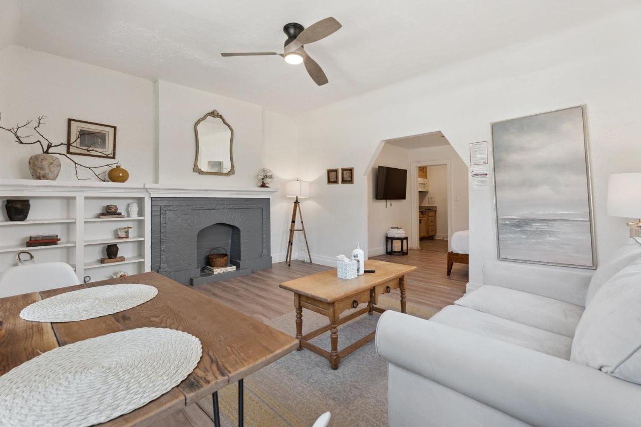 Uptown Okc Studio Paseo Arts & Bricktown #22a - Bed and Breakfast Oklahoma City