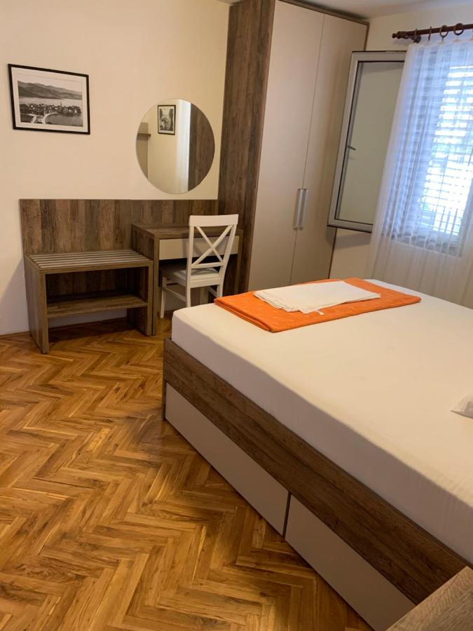 Apartment mit 1 Schlafzimmer, Balkon und seitlichem Meerblick
