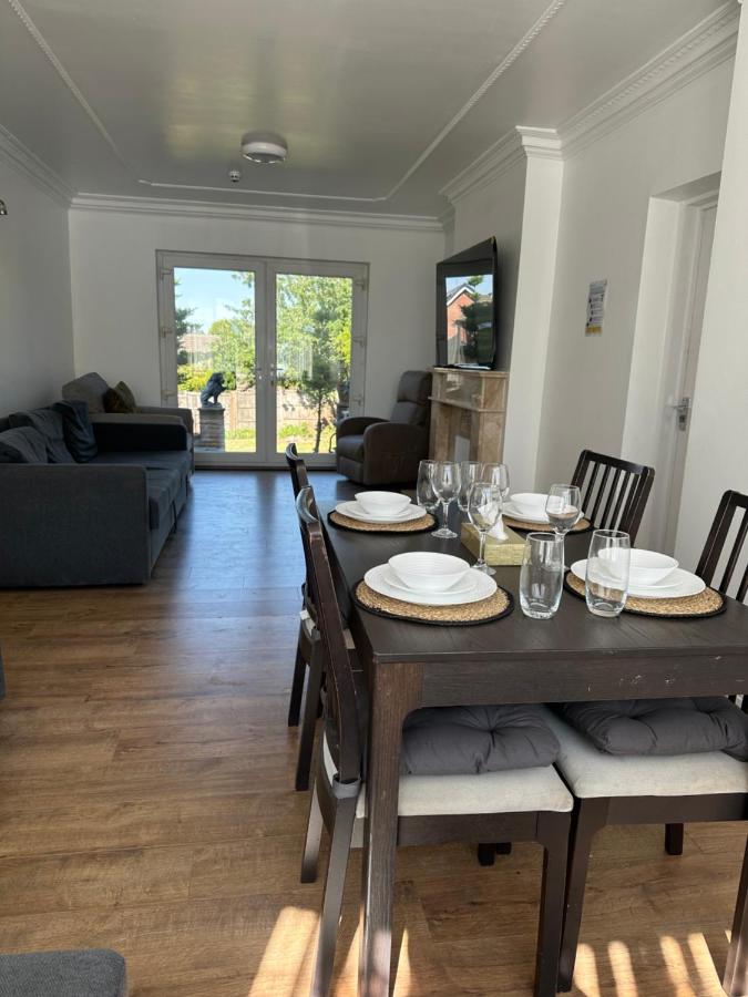 Gedling house - B&B Nottingham