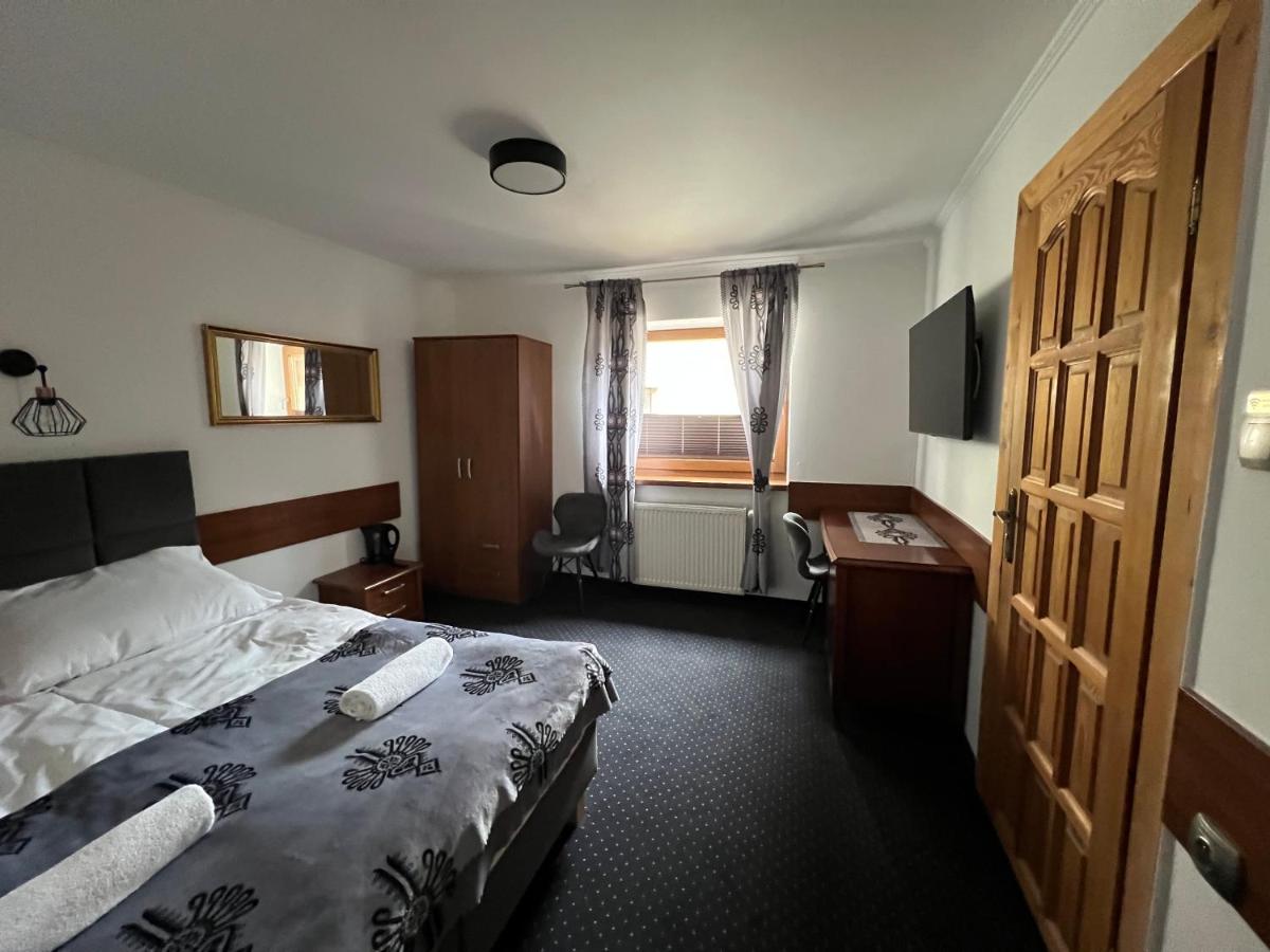 Chambre Double Deluxe avec Douche