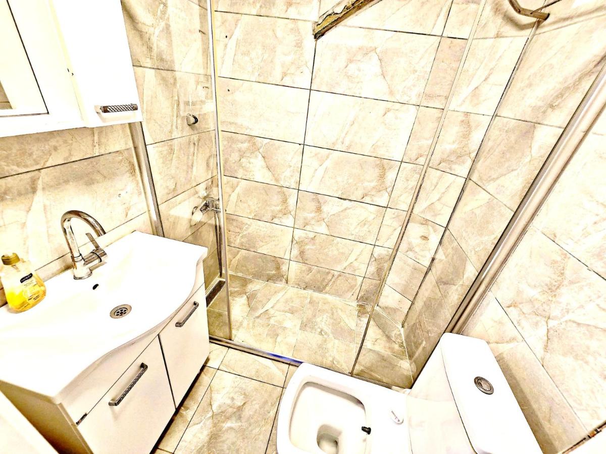 Small Single Room