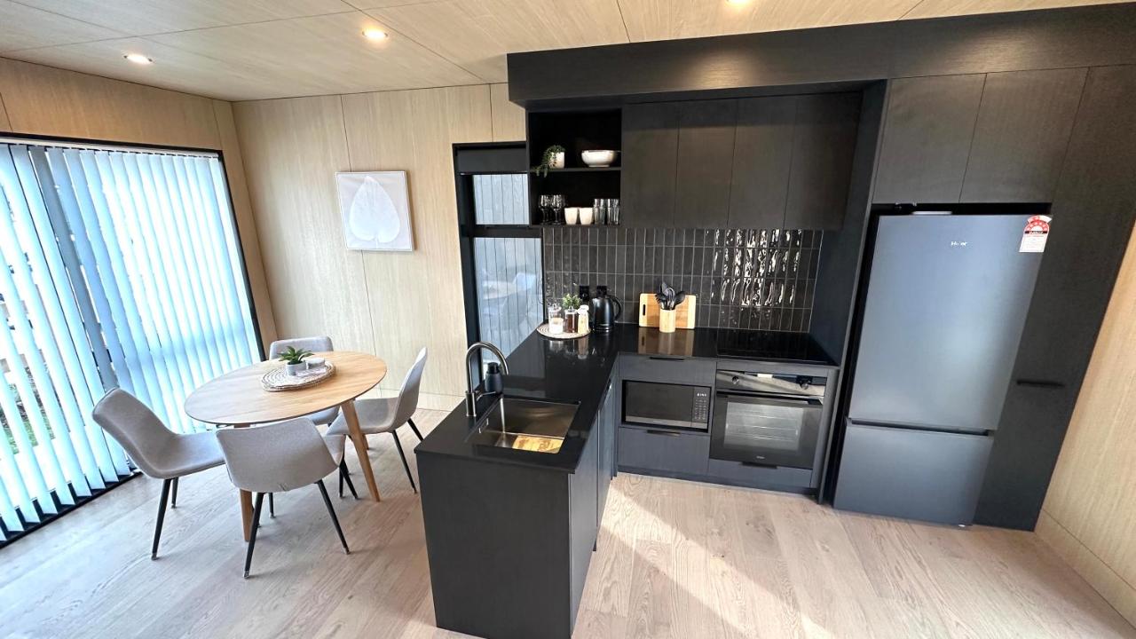 Vibrant Frankton Villa - Ferienwohnung Queenstown