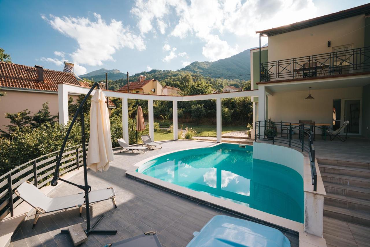Dolce Luxury Villa - B&B Nižepole