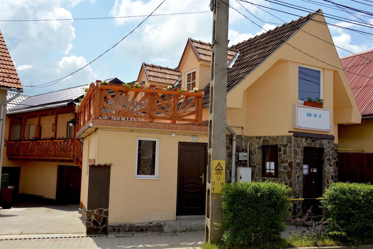 B&B Vlăhiţa - Tornácos Vendégház - Bed and Breakfast Vlăhiţa