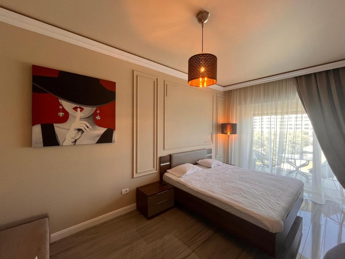 Two-Bedroom Apartment with Balcony and Sea View