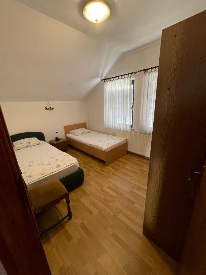 Appartamento con 3 Camere da Letto