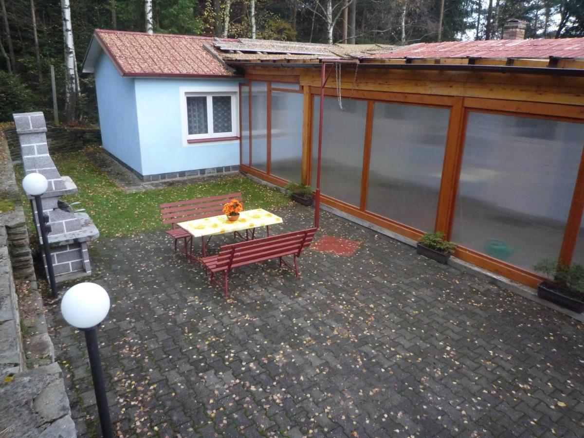 Standard Zweibettzimmer mit Gartenblick