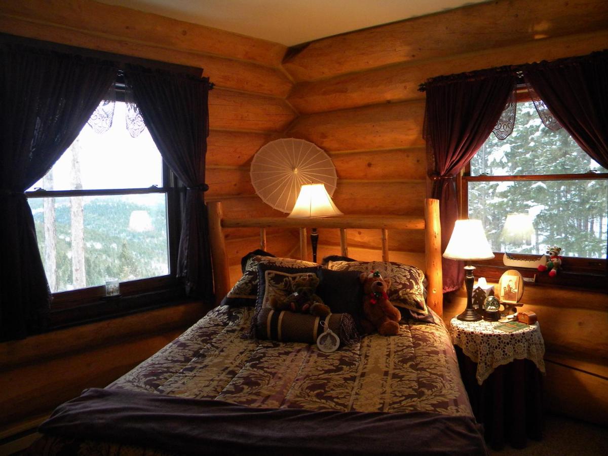 Deluxe Double Room with Bath
