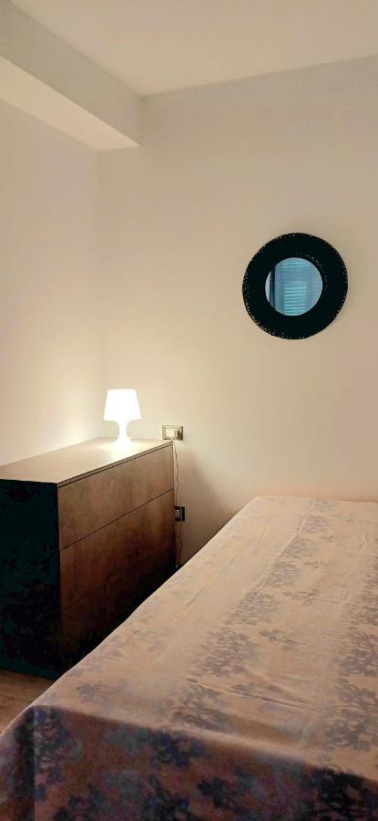 Two-Bedroom Apartment with Harbour View