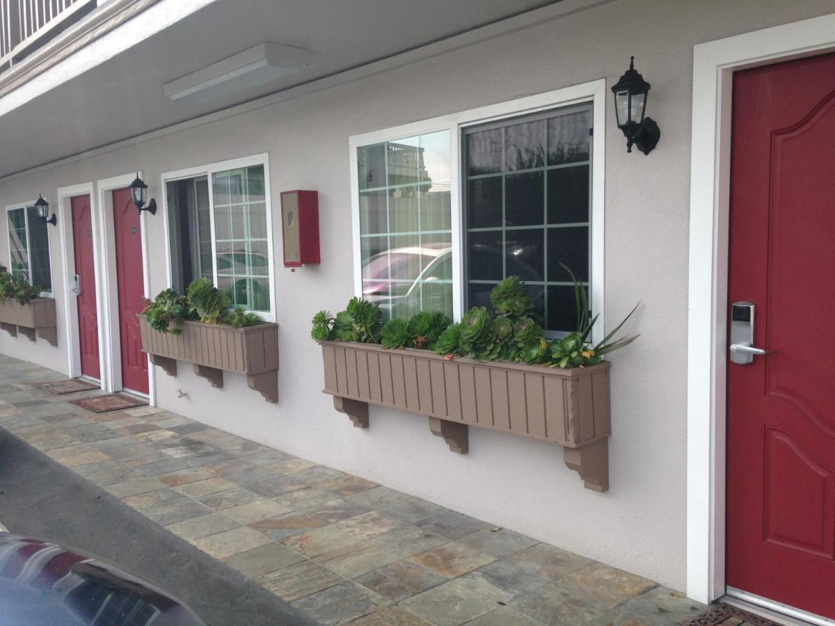 Morro Crest Inn - B&B