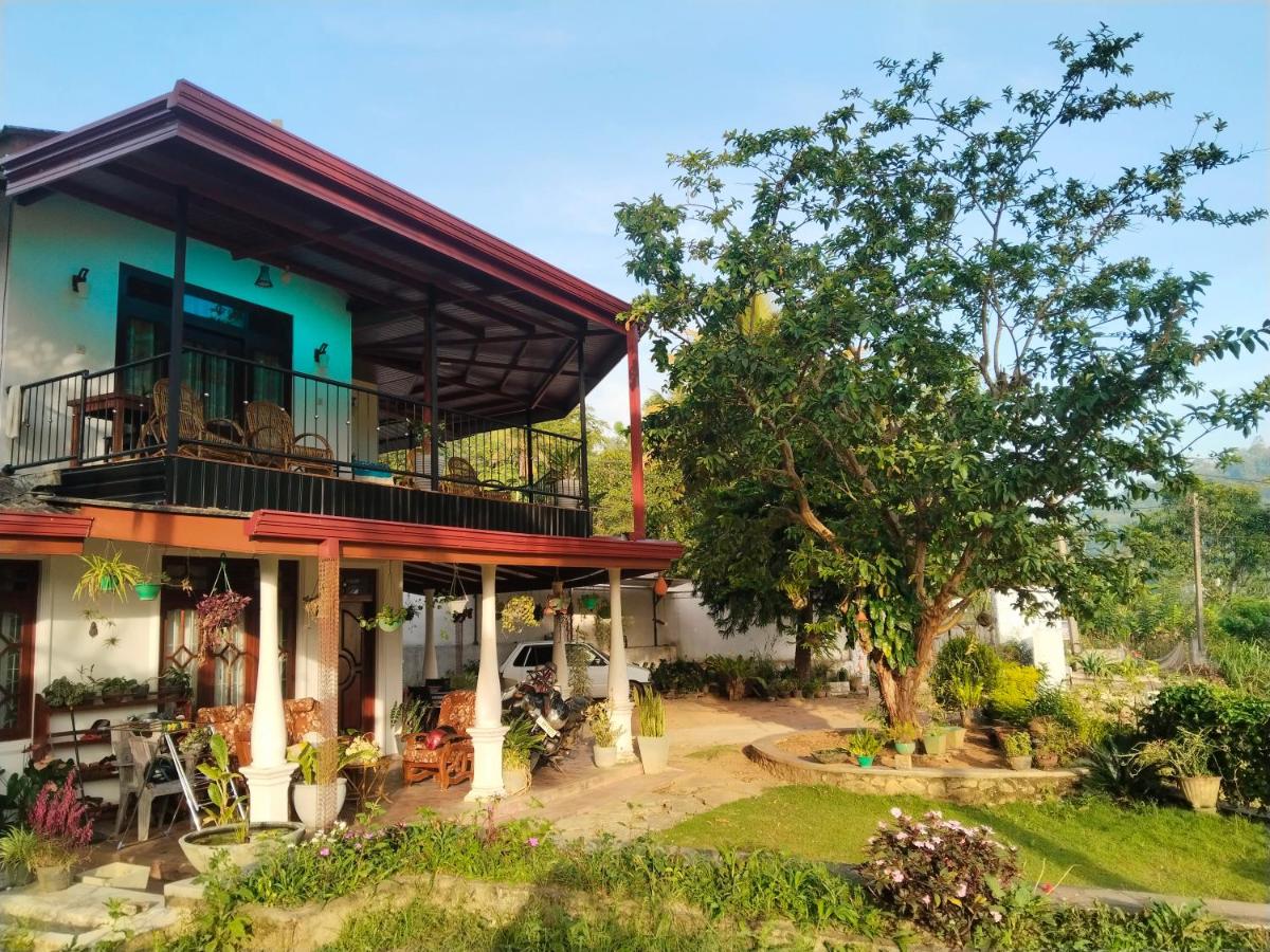 Ella Nature valley homestay - B&B Ella Town