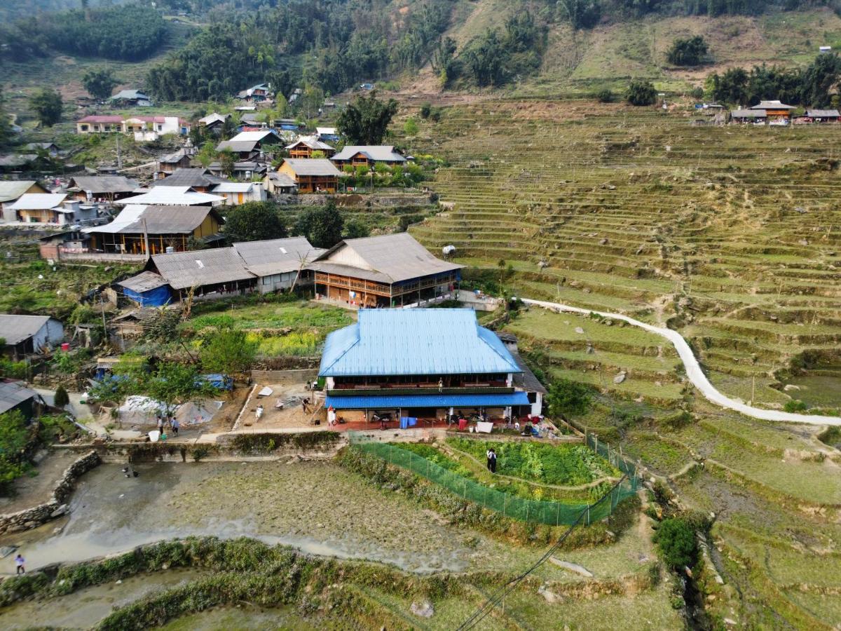 Sapa Homestay Beeswax Painting and Trekking - B&B