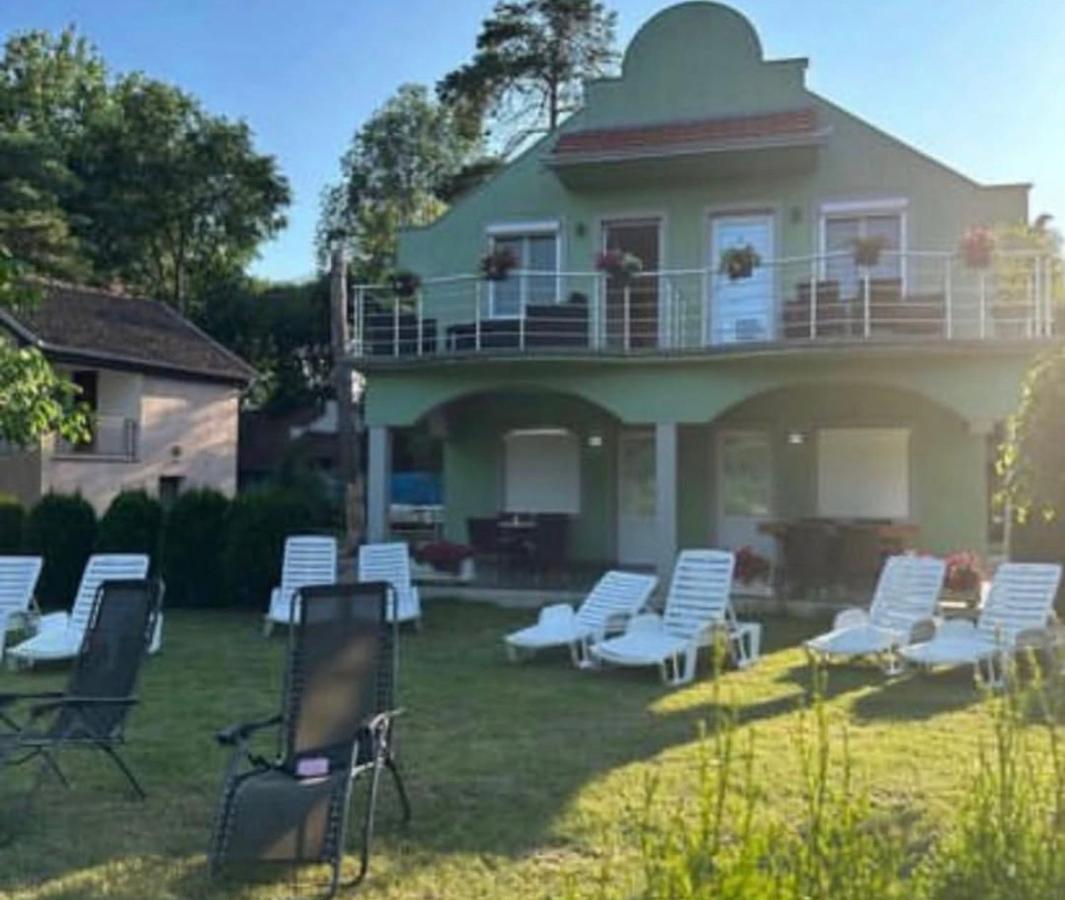 Vila Plaza-1 - B&B