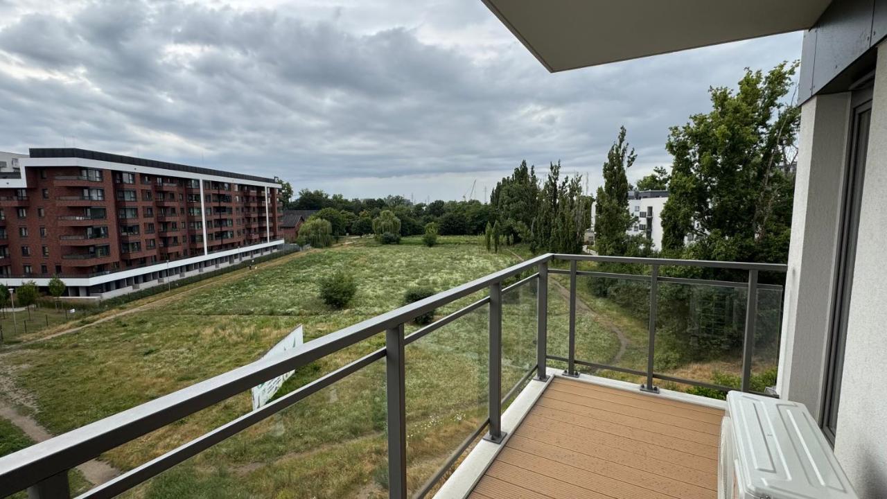 Central Park Apartment - Luxury, Fully Equipped with Air Conditioner and Garage - B&B