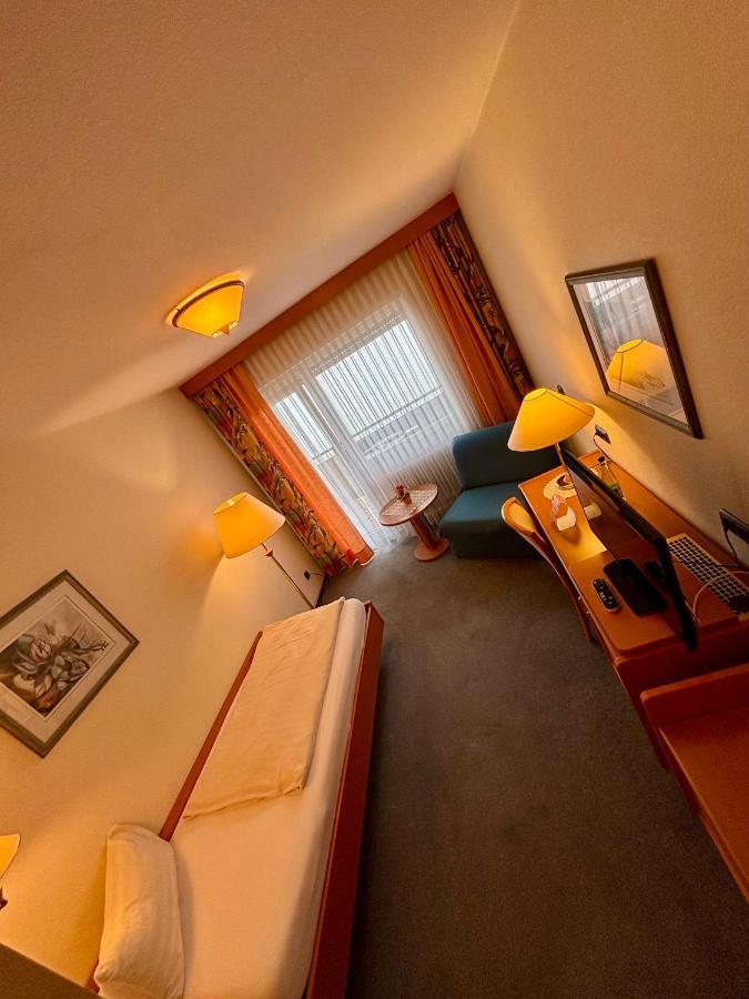Comfort Single Room