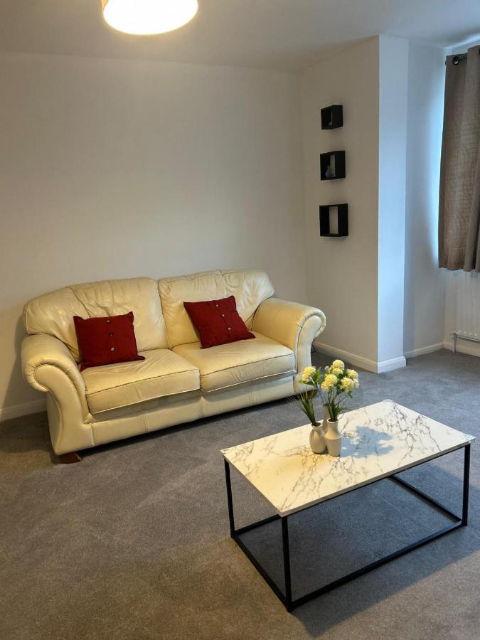 Contractor and Family Cozy Home Sleeps 7 Free Parking - B&B