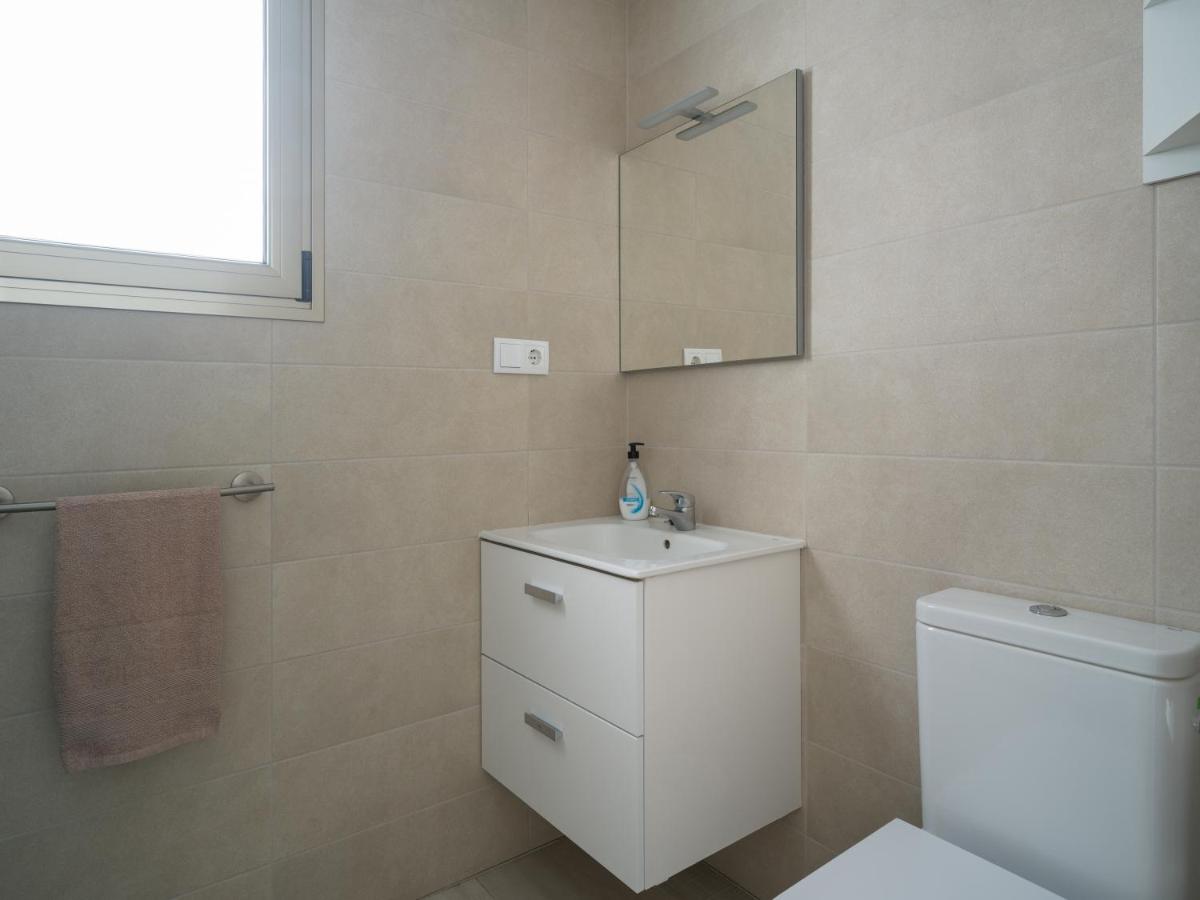 Apartment mit Balkon