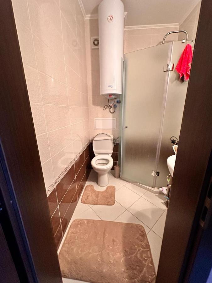 Monolocale con Divano-Letto