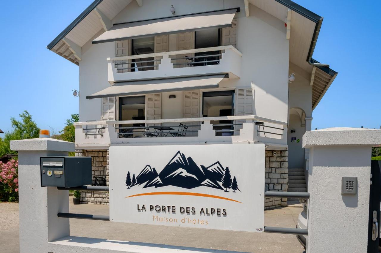 Gîte La Porte des Alpes - B&B