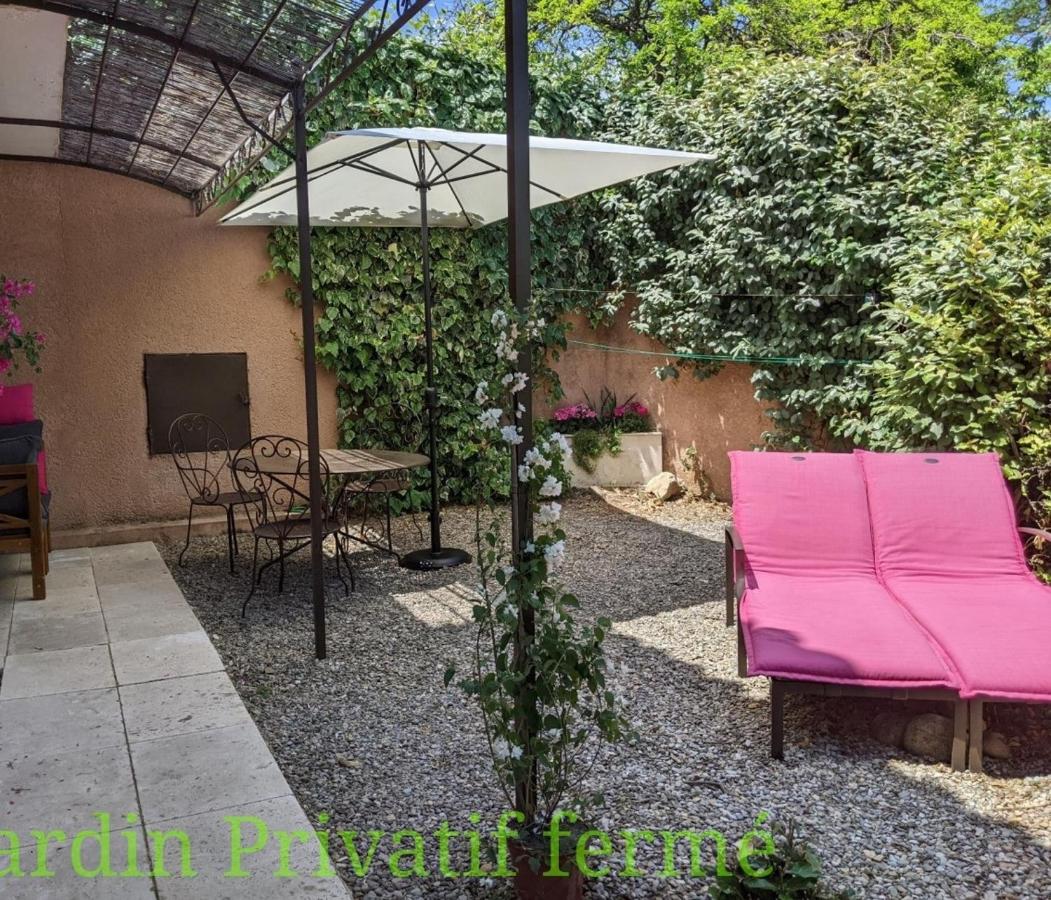 Villa Thermaë Face aux thermes avec jardin privatif - B&B Gréoux-les-Bains