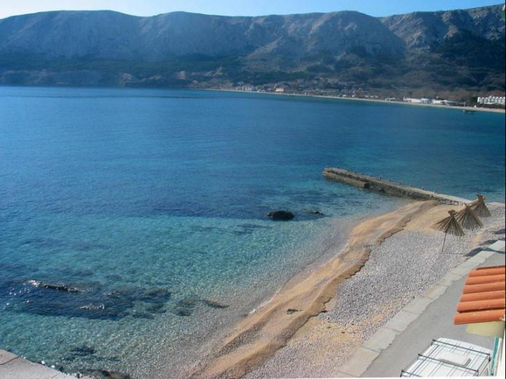 Apartment Convallaria Baška - B&B