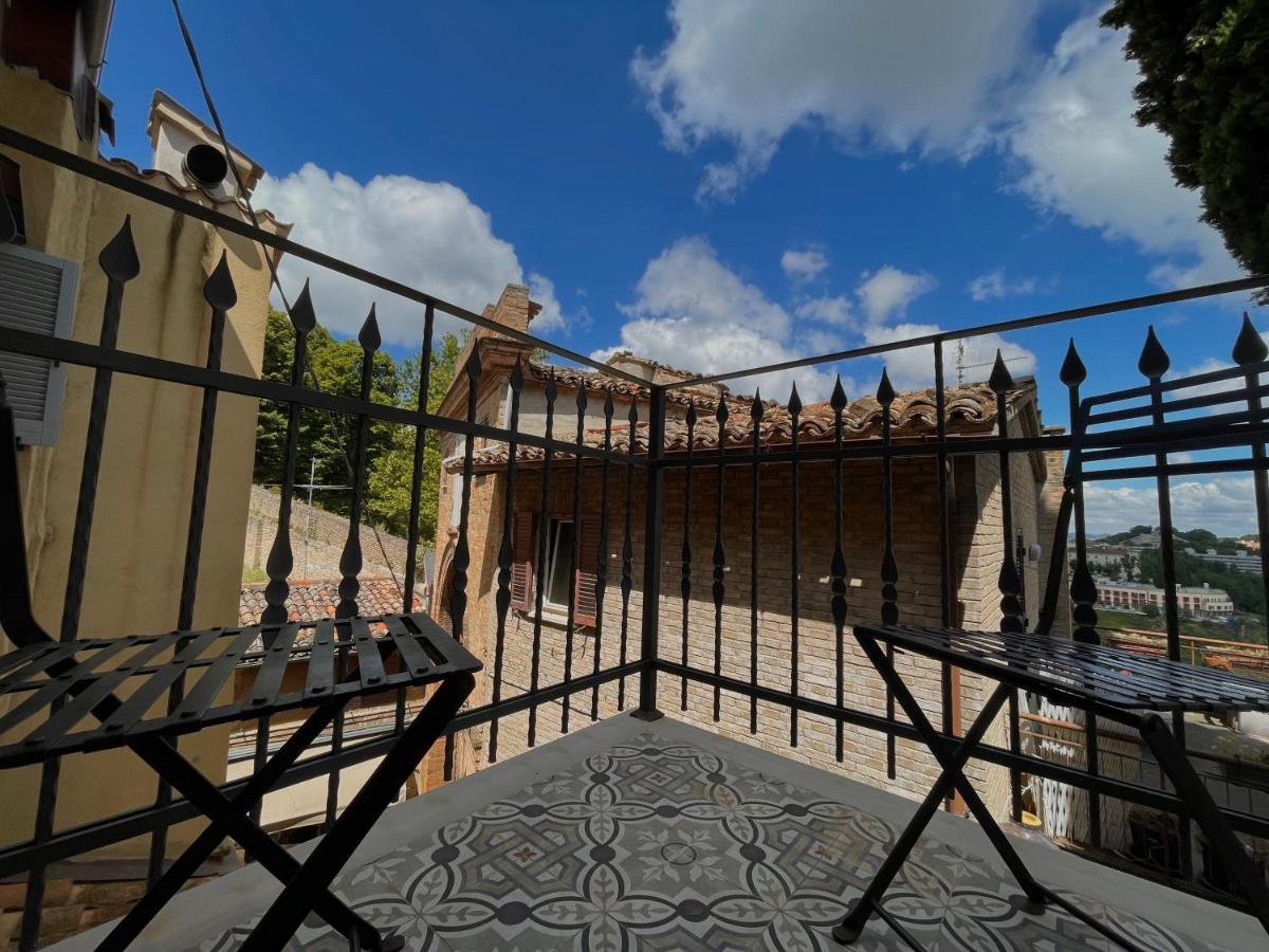 Casa Vacanze Bramante 78 - B&B Urbino