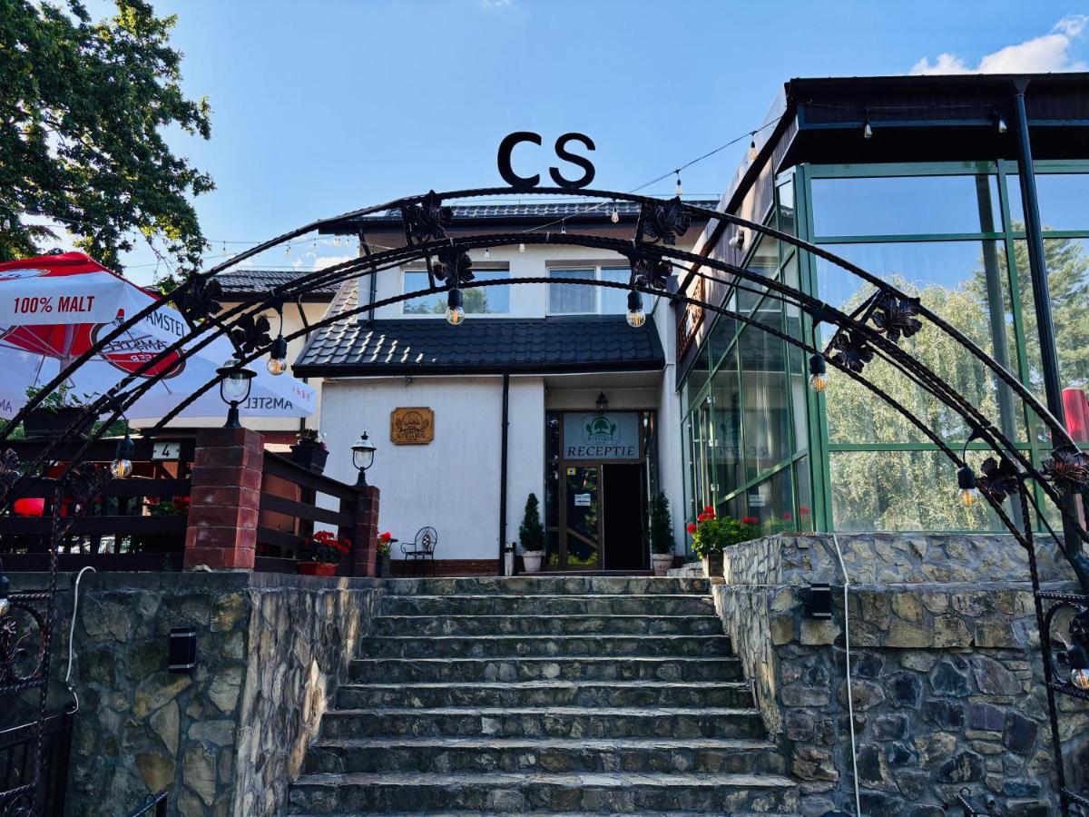 Bunika's - Cabana Stejarul - B&B