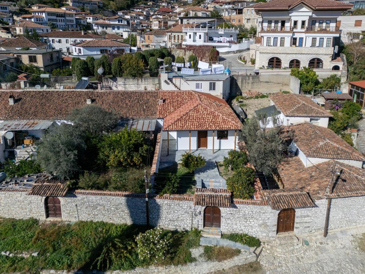 Vila Era - B&B Berat