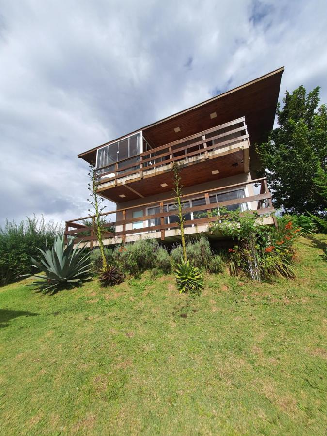 Chalé 3 com Hidro Acima das Nuvens - B&B Campos do Jordão