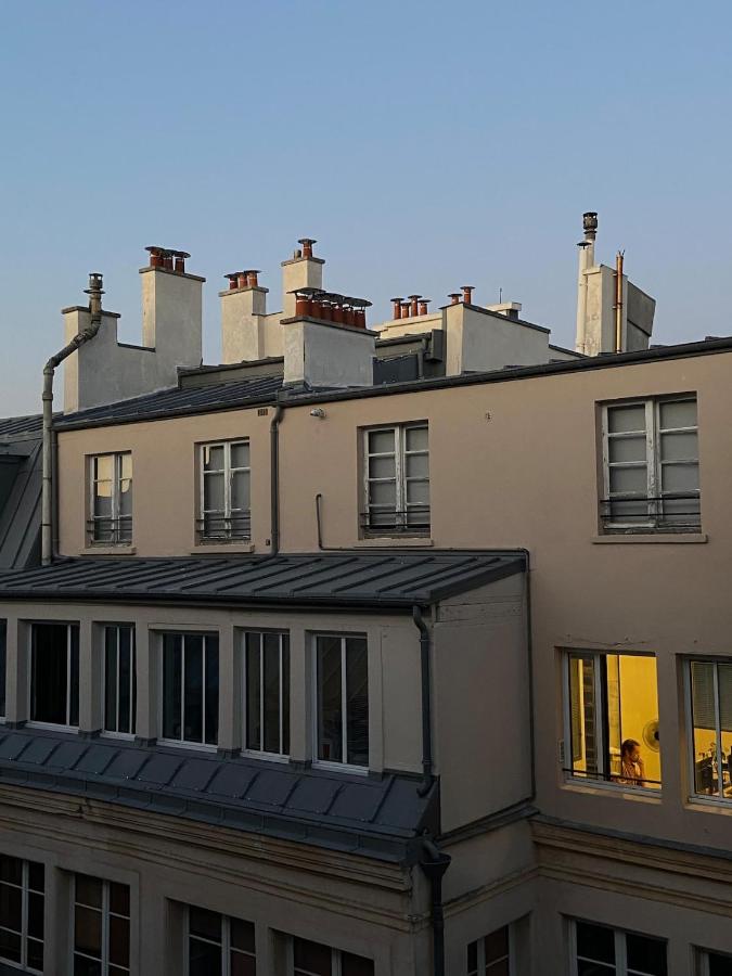 Cozy & Bright 1-Bedroom in Historic Le Marais - B&B Paris