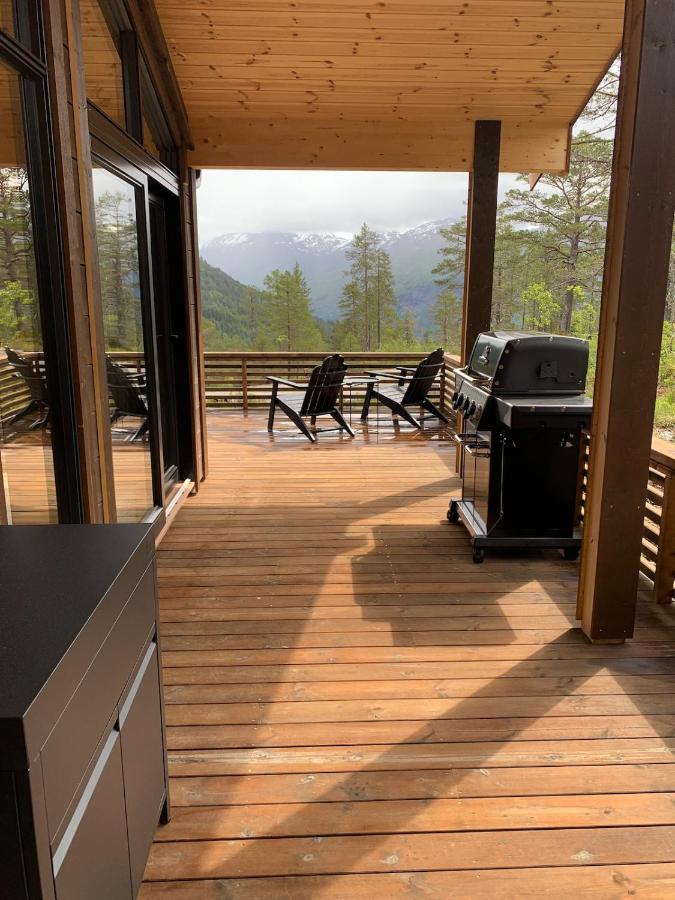 Moderne og romslig familiehytte i Stryn - Bed and Breakfast Stryn