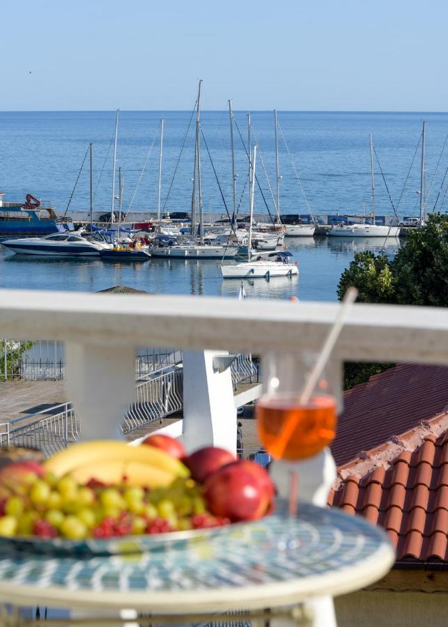 Marina Elegance Apartments - B&B